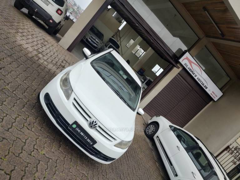 VOLKSWAGEN - VOYAGE - 2013/2013 - Branca - R$ 33.900,00