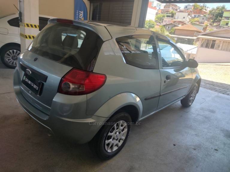 FORD - KA - 2011/2011 - Verde - R$ 18.700,00