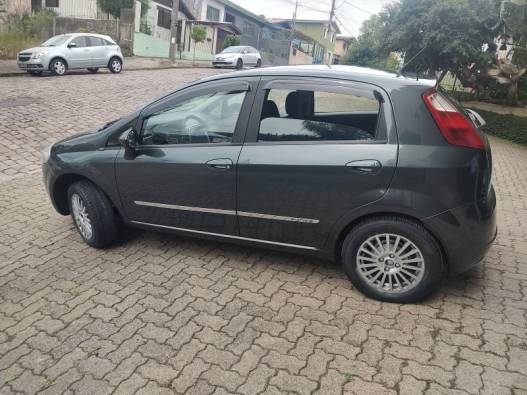 FIAT - PUNTO - 2011/2011 - Cinza - R$ 31.000,00