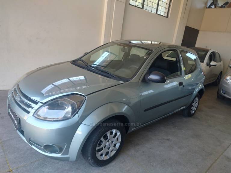 FORD - KA - 2011/2011 - Verde - R$ 18.700,00