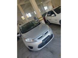FORD - FIESTA - 2012/2012 - Prata - R$ 32.500,00