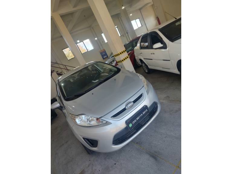 FORD - FIESTA - 2012/2012 - Prata - R$ 32.500,00