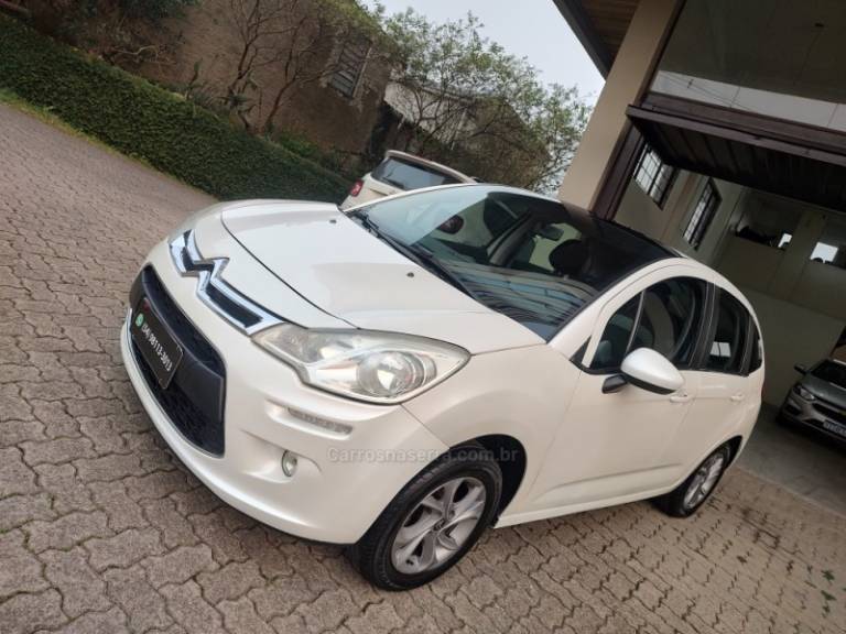 CITROËN - C3 - 2014/2014 - Branca - R$ 36.500,00