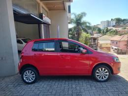 VOLKSWAGEN - FOX - 2012/2012 - Vermelha - R$ 28.950,00