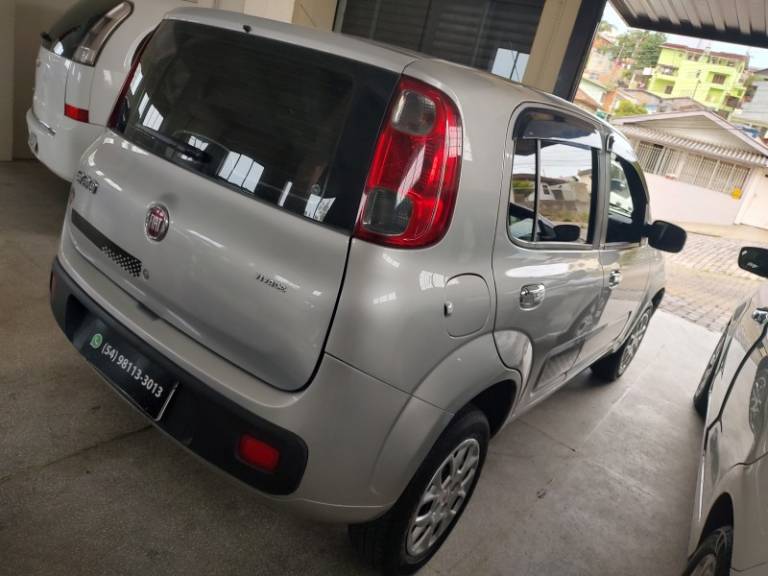 FIAT - UNO - 2016/2016 - Prata - R$ 32.500,00