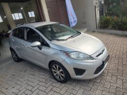 FORD - FIESTA - 2012/2012 - Prata - R$ 32.500,00