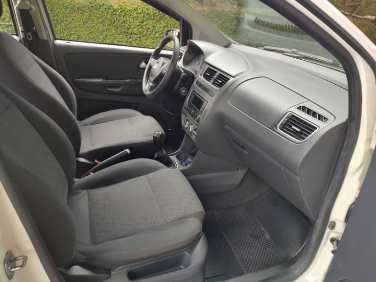 VOLKSWAGEN - SPACEFOX - 2014/2014 - Branca - R$ 37.500,00
