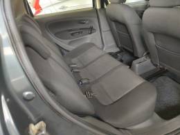 FIAT - PUNTO - 2011/2011 - Cinza - R$ 31.000,00