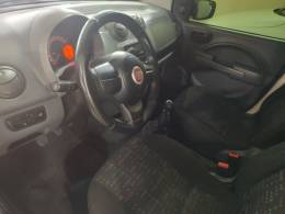 FIAT - UNO - 2016/2016 - Prata - R$ 32.500,00