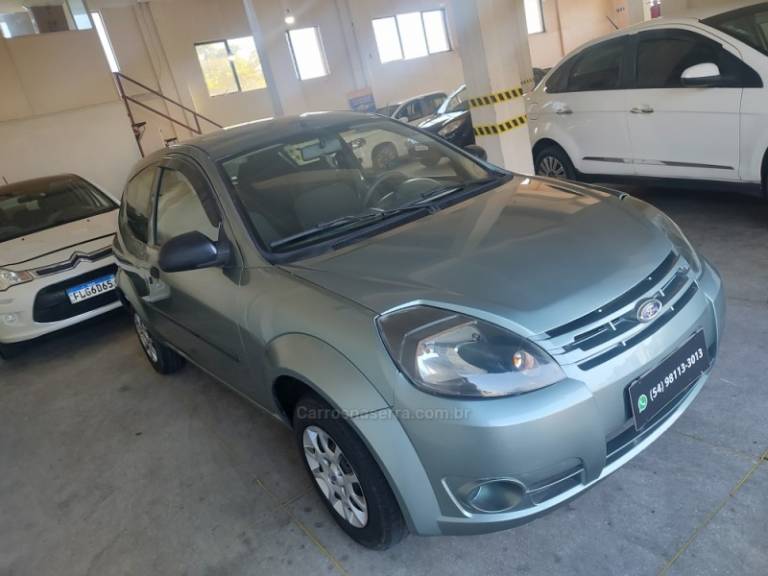 FORD - KA - 2011/2011 - Verde - R$ 18.700,00