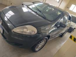 FIAT - PUNTO - 2011/2011 - Cinza - R$ 31.000,00