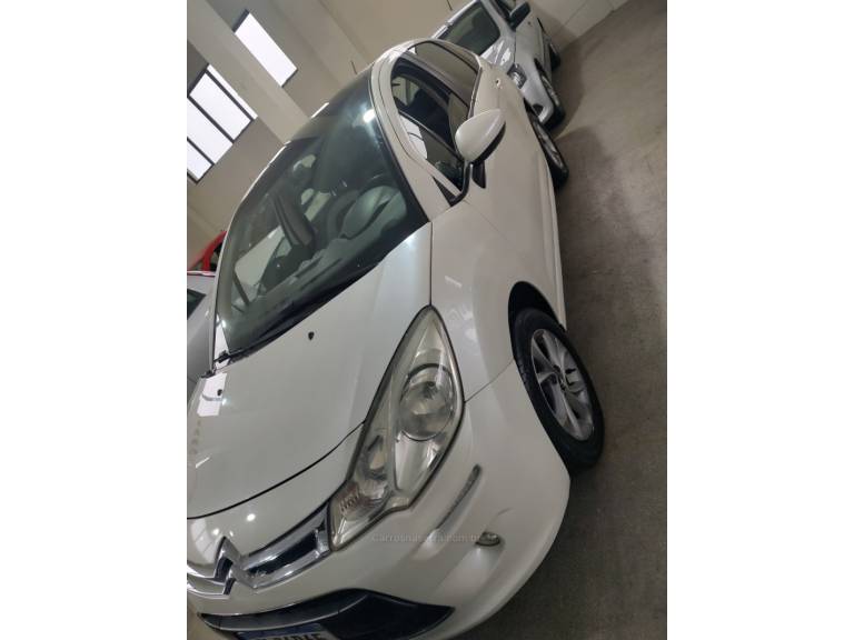 CITROËN - C3 - 2014/2014 - Branca - R$ 36.500,00