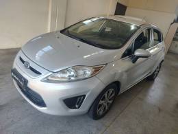 FORD - FIESTA - 2012/2012 - Prata - R$ 32.500,00