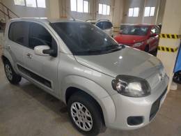 FIAT - UNO - 2016/2016 - Prata - R$ 33.900,00